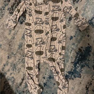 caden lane golf onesie 0-3 months